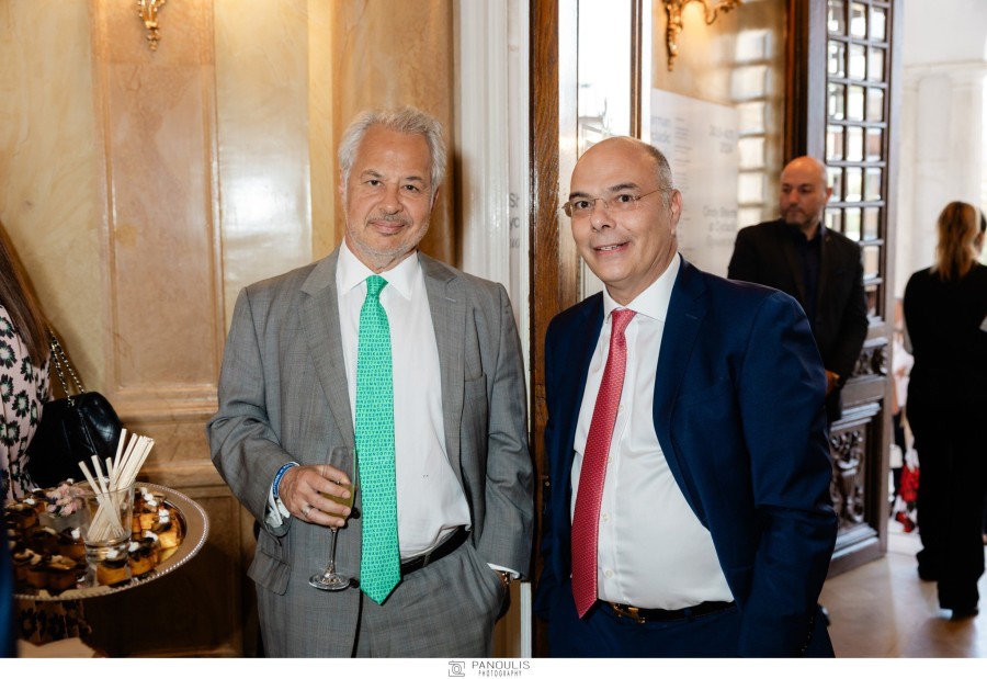 Ένα δείπνο γεμάτο τέχνη ανάμεσα στα έργα της σπουδαίας Cindy Sherman στο Μουσείο Κυκλαδικής Τέχνης - Φωτογραφία 12