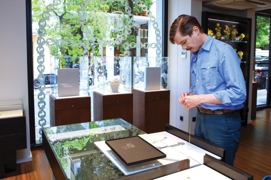 Υψηλή κοσμηματοποιία στο trunk show του διακεκριμένου Γάλλου σχεδιαστή Elie Top στην Αθήνα - Φωτογραφία 1