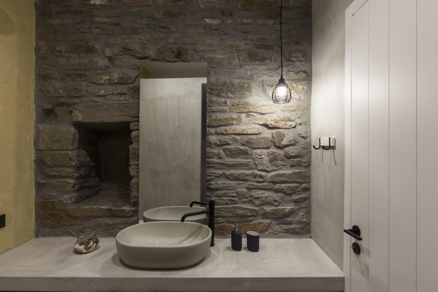 Μια πέτρινη εξοχική κατοικία στην Τζιά μετατρέπεται στο απόλυτο καλοκαιρινό όνειρο- Φωτογραφία 7