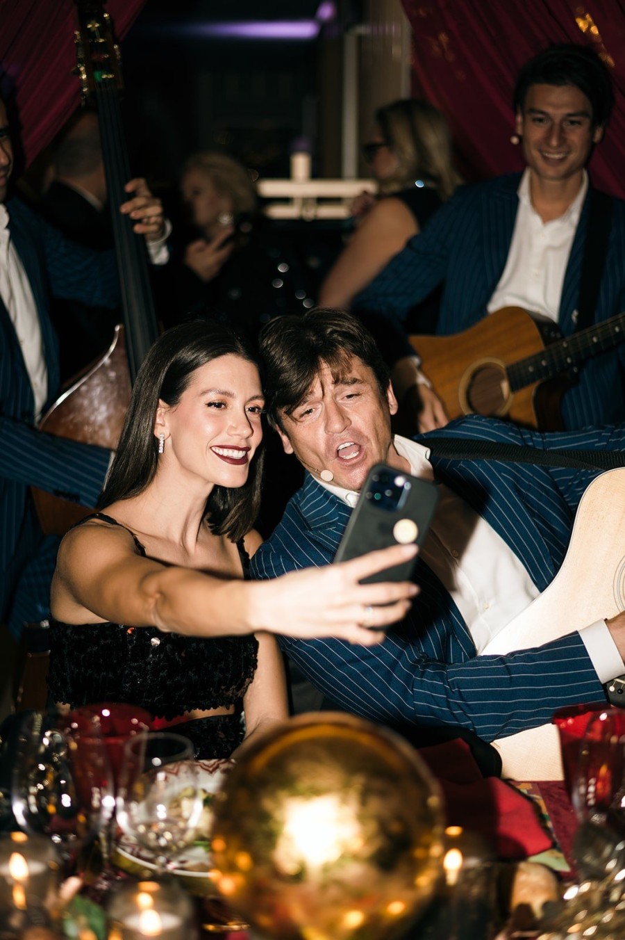 Με ένα ατμοσφαιρικό Private Festive Dinner υποδέχθηκαν την εορταστική περίοδο τα πολυκαταστήματα attica- Φωτογραφία 11