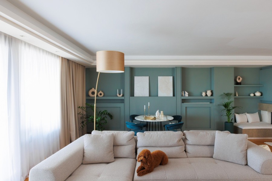 Ένα διαμέρισμα στα Κάστρα απέκτησε χρώμα και ανακαινίστηκε με τρόπο υποδειγματικό - Φωτογραφία 2