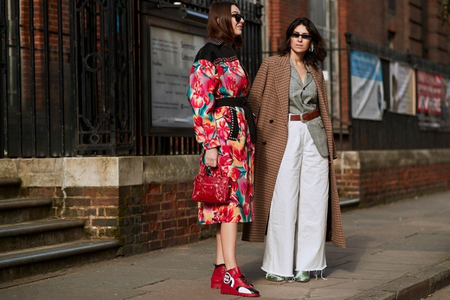 Οι street style εμφανίσεις από το LFW που θα θέλετε να αντιγράψετε - Φωτογραφία 17