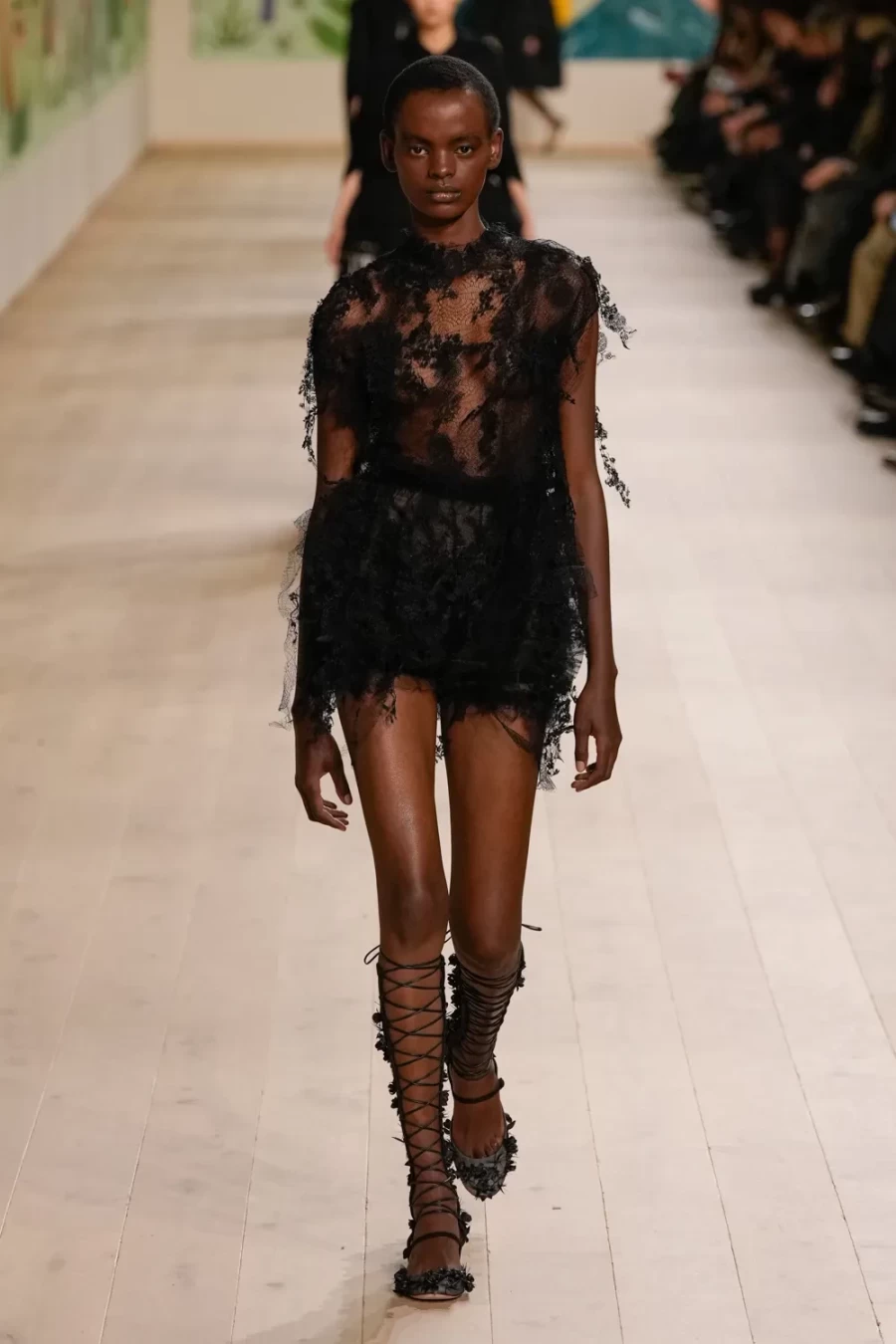  H νέα Haute Couture SS25 συλλογή του Dior ήταν αφιερωμένη στην μετάβαση από την παιδική ηλικία προς την ενηλικίωση- Φωτογραφία 2