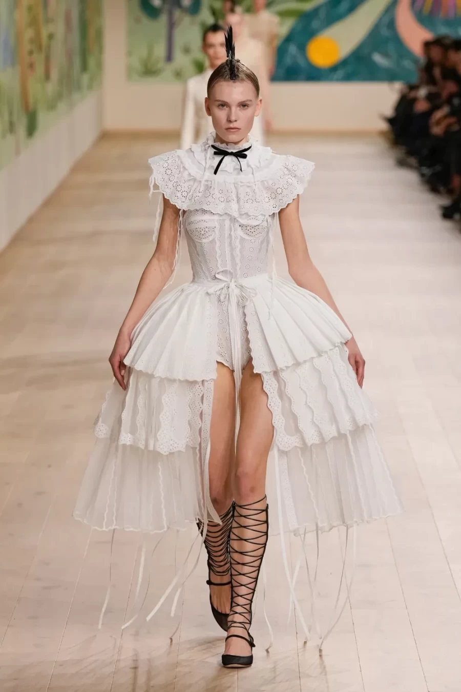  H νέα Haute Couture SS25 συλλογή του Dior ήταν αφιερωμένη στην μετάβαση από την παιδική ηλικία προς την ενηλικίωση- Φωτογραφία 17