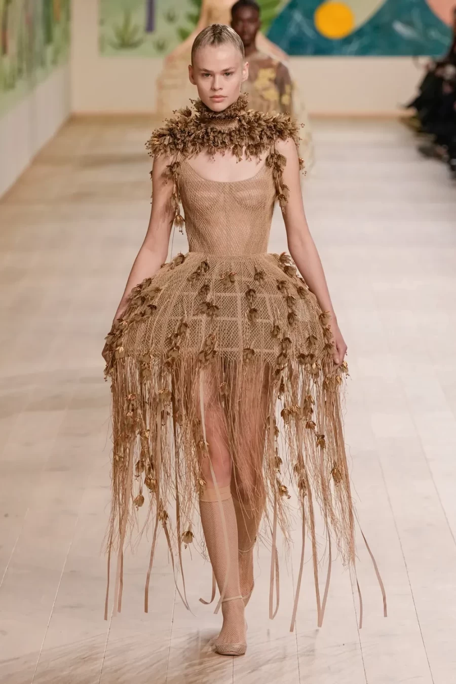  H νέα Haute Couture SS25 συλλογή του Dior ήταν αφιερωμένη στην μετάβαση από την παιδική ηλικία προς την ενηλικίωση- Φωτογραφία 23