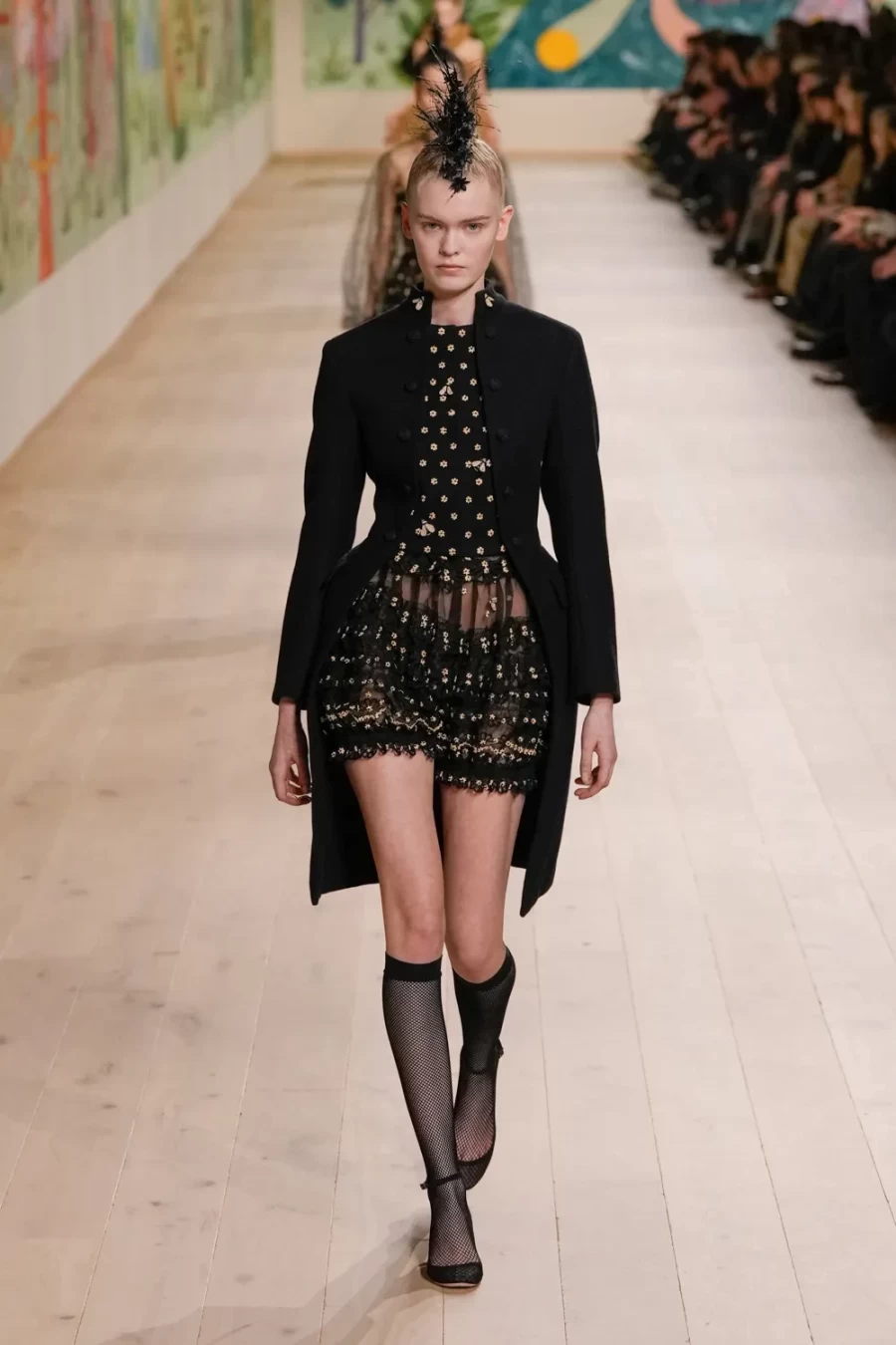  H νέα Haute Couture SS25 συλλογή του Dior ήταν αφιερωμένη στην μετάβαση από την παιδική ηλικία προς την ενηλικίωση- Φωτογραφία 25