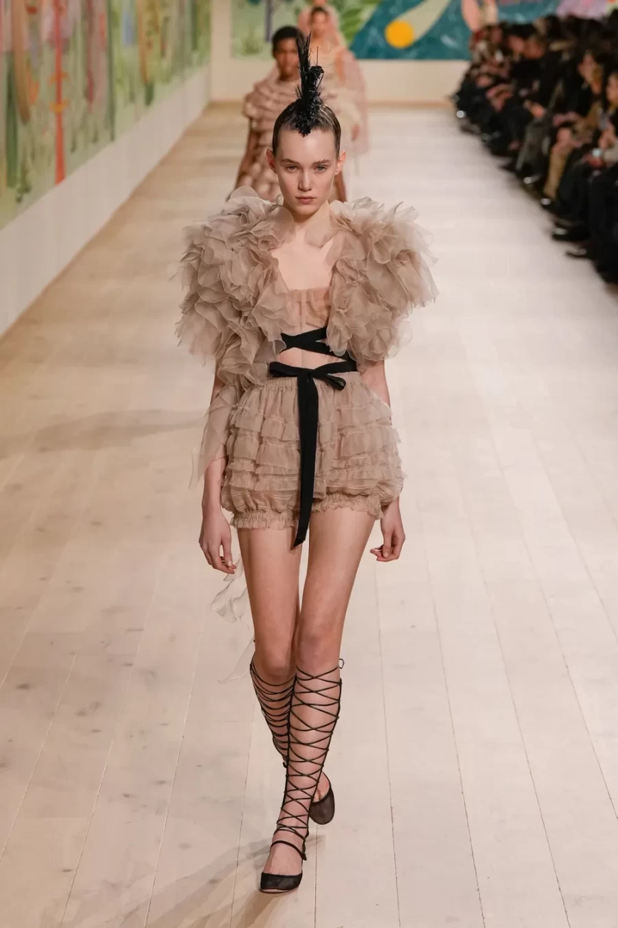  H νέα Haute Couture SS25 συλλογή του Dior ήταν αφιερωμένη στην μετάβαση από την παιδική ηλικία προς την ενηλικίωση- Φωτογραφία 38