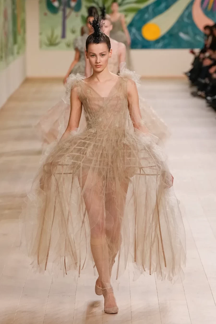  H νέα Haute Couture SS25 συλλογή του Dior ήταν αφιερωμένη στην μετάβαση από την παιδική ηλικία προς την ενηλικίωση- Φωτογραφία 45