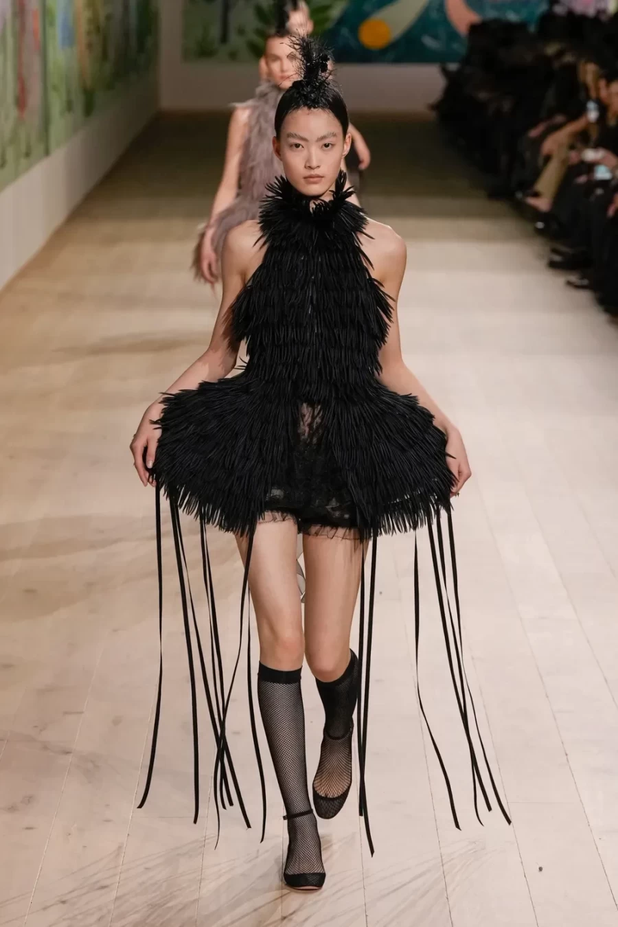  H νέα Haute Couture SS25 συλλογή του Dior ήταν αφιερωμένη στην μετάβαση από την παιδική ηλικία προς την ενηλικίωση- Φωτογραφία 57