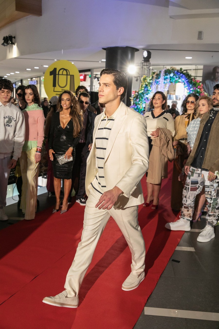 Το One Salonica γιορτάζει τα δέκα χρόνια παρουσίας του με τον πιο λαμπερό τρόπο - Φωτογραφία 2