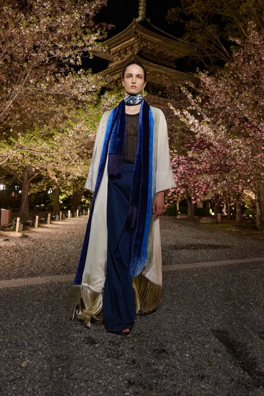 Fall 2025: Ο Dior παρουσίασε τη νέα του συλλογή στην Ιαπωνία σε ένα ανεπανάληπτο σκηνικό - Φωτογραφία 11