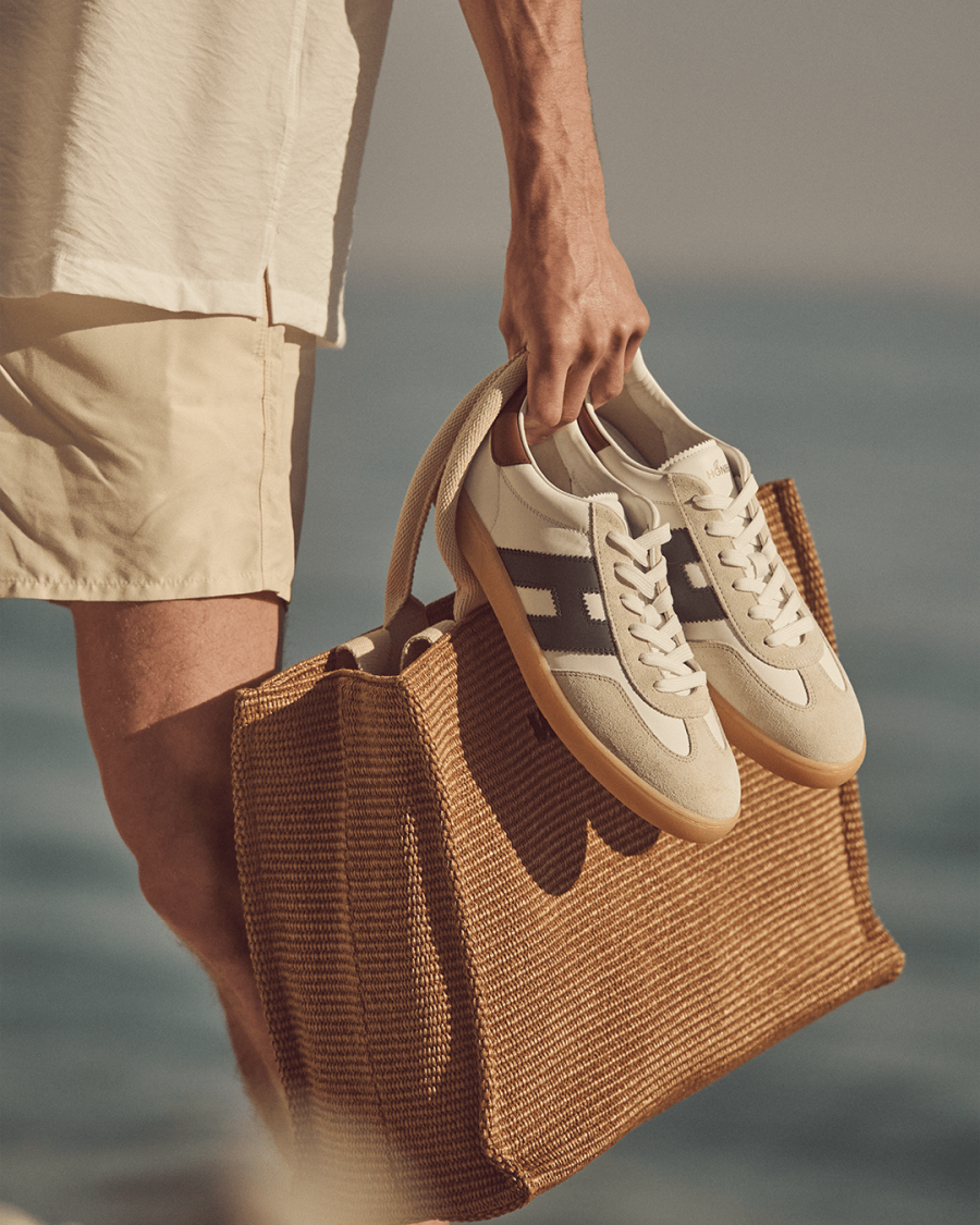 Summer Lovers: Η νέα καμπάνια Kalogirou υμνεί την τέχνη και το ελληνικό καλοκαίρι- Φωτογραφία 1
