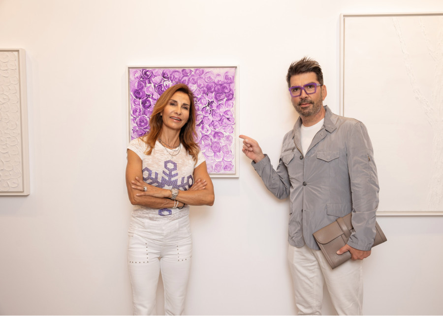 Florilegium: Η νέα έκθεση της  Στέλλας Βουλγαράκη «άνθισε» στη Roma Gallery της Αθήνας - Φωτογραφία 12