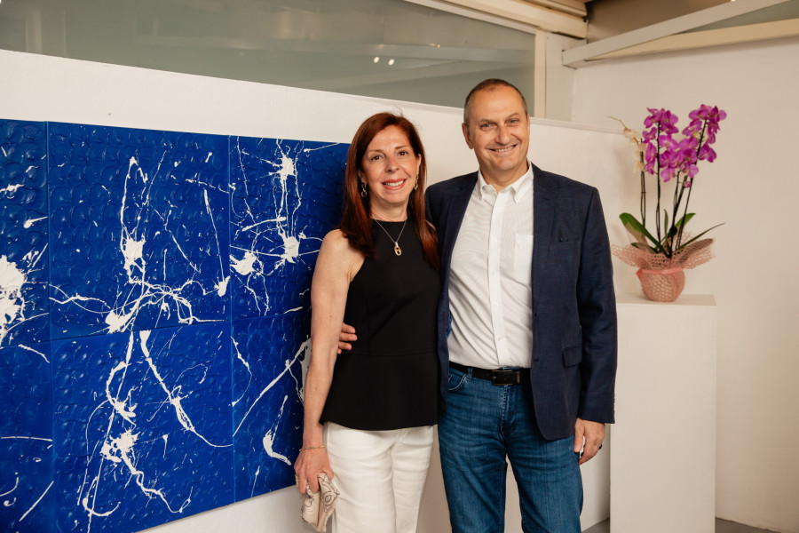 Florilegium: Η νέα έκθεση της  Στέλλας Βουλγαράκη «άνθισε» στη Roma Gallery της Αθήνας - Φωτογραφία 14