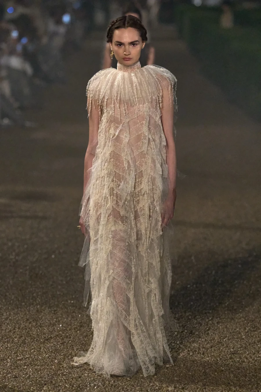 Dior Cruise 2026: Η Maria Grazia Chiuri παρουσίασε στη Ρώμη μια συλλογή-ωδή στις ρίζες της και στην ιταλική Αναγέννηση- Φωτογραφία 6