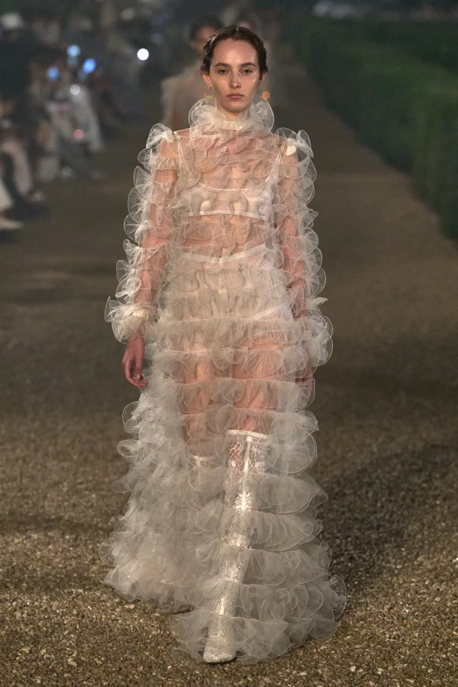 Dior Cruise 2026: Η Maria Grazia Chiuri παρουσίασε στη Ρώμη μια συλλογή-ωδή στις ρίζες της και στην ιταλική Αναγέννηση- Φωτογραφία 7