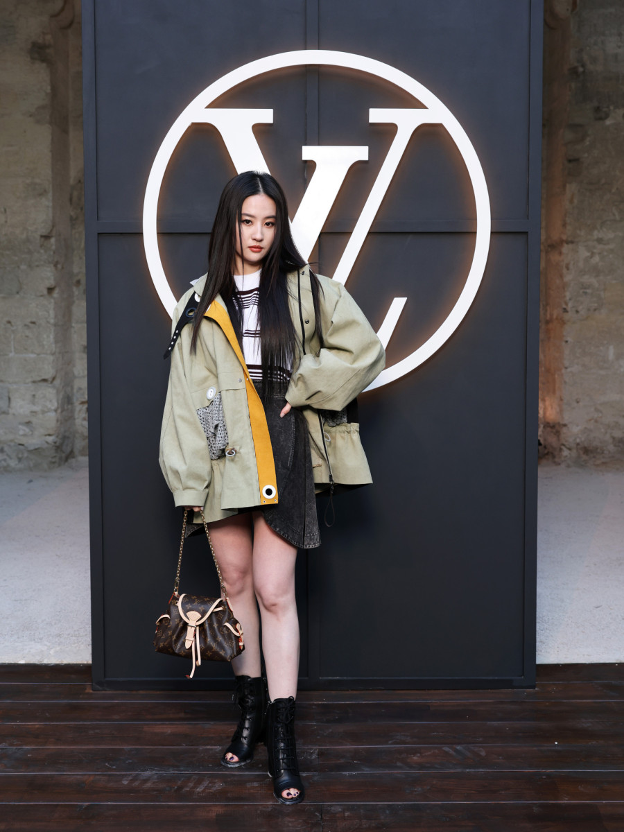 Η Cruise 2026 collection του Louis Vuitton ήταν ένα μοναδικό ταξίδι στον Μεσαίωνα - Φωτογραφία 12