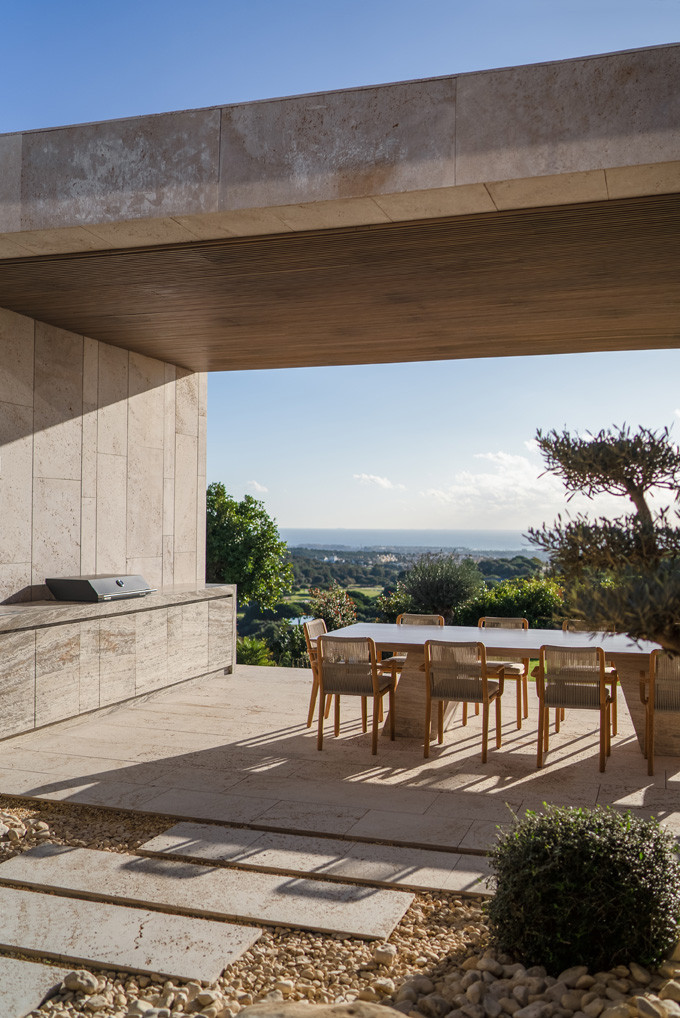 H βίλα Tai είναι ﻿ένα εντυπωσιακό παράδειγμα σύγχρονης αρχιτεκτονικής που ενσωματώνεται άψογα με το φυσικό περιβάλλον- Φωτογραφία 6