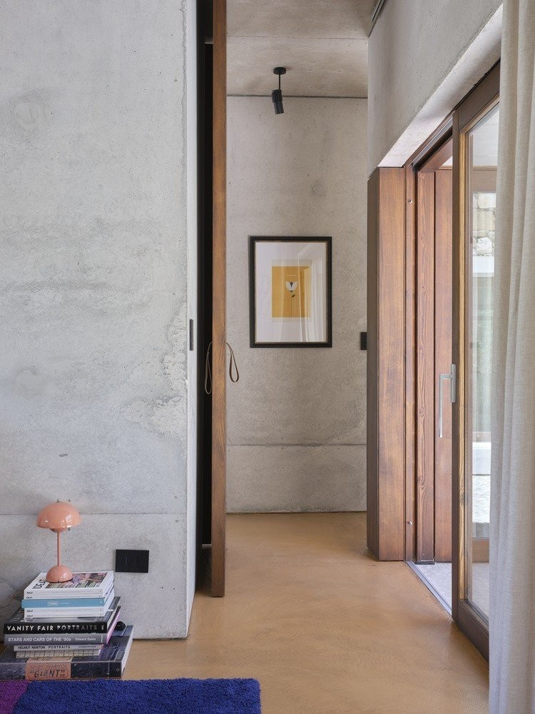 Μια πέτρινη κατοικία στην ιταλική εξοχή γίνεται η επιτομή του σύγχρονου design- Φωτογραφία 1