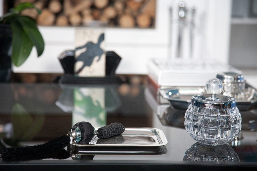 Ένα διαμέρισμα στο κέντρο της Θεσσαλονίκης με ισχυρή προσωπικότητα - Φωτογραφία 2