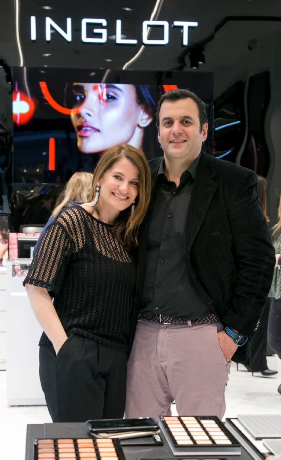 Beauty In Town: τα INGLOT εγκαινιάζουν το πρώτο τους κατάστημα στην πόλη- Φωτογραφία 1