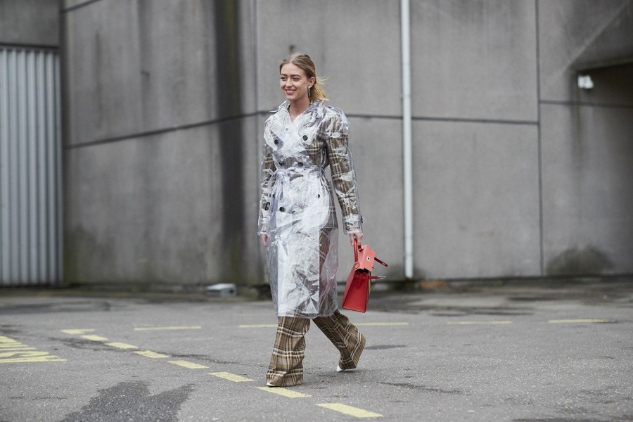 Προστατευτείτε με στιλ από τις ανοιξιάτικες βροχές - Φωτογραφία 2