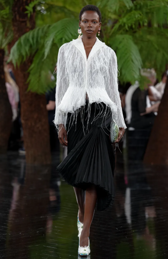 Ο κήπος του Anderson ανθίζει ξανά: Dior Haute Couture Fall/Winter '26- Φωτογραφία 17