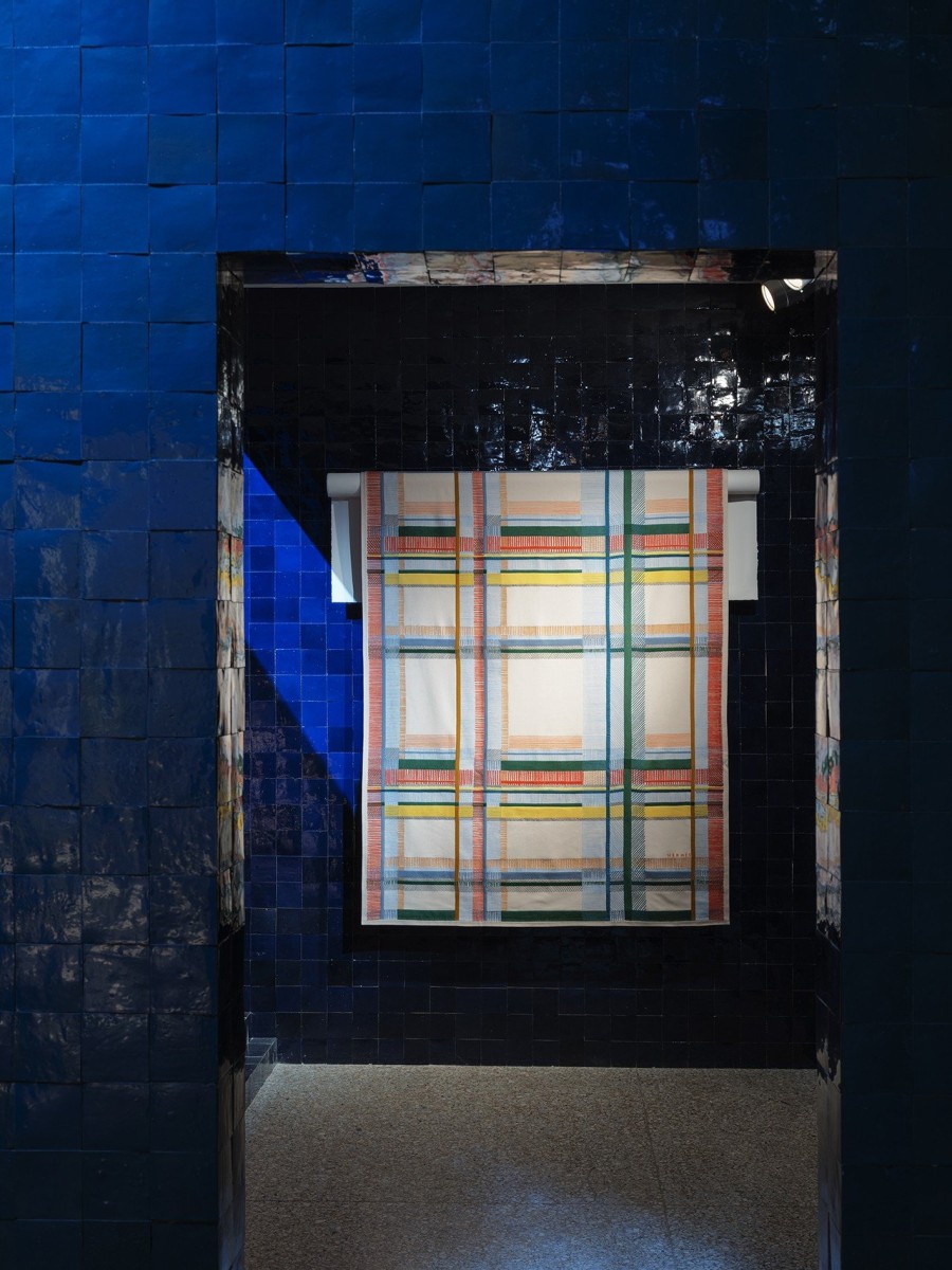 Τα εντυπωσιακά installations του Hermès στο Μιλάνο με τη νέα συλλογή σπιτιού - Φωτογραφία 12