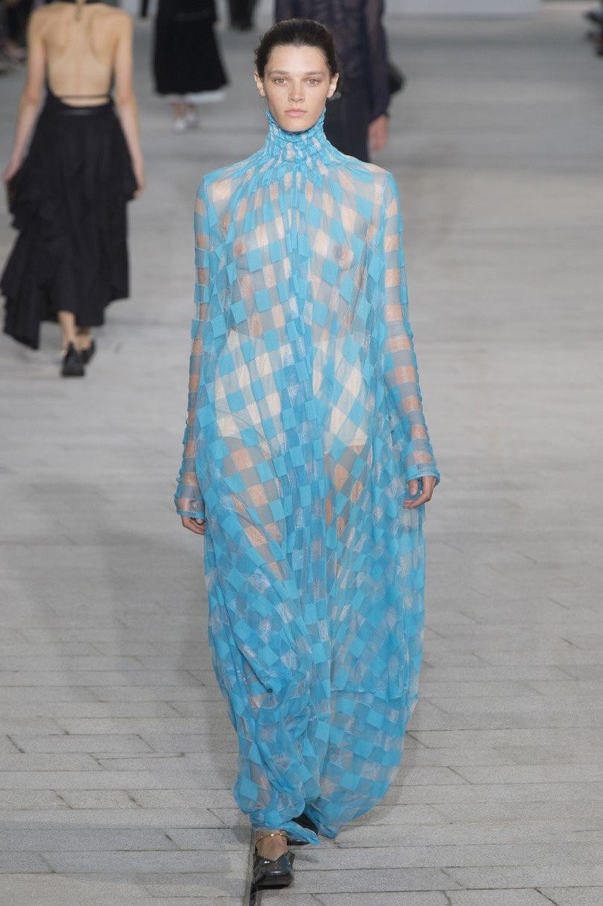 Sheer trend: η πιο αισθησιακή τάση για το καλοκαίρι- Φωτογραφία 5