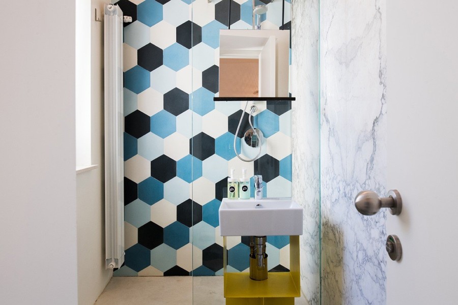 Tα χρώματα της Μεσογείου εμπνέουν το Diptych house στη Σικελία- Φωτογραφία 3