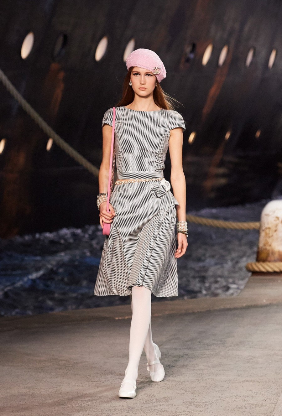 Γιατί λατρέψαμε το Cruise Fashion Show του οίκου Chanel- Φωτογραφία 1