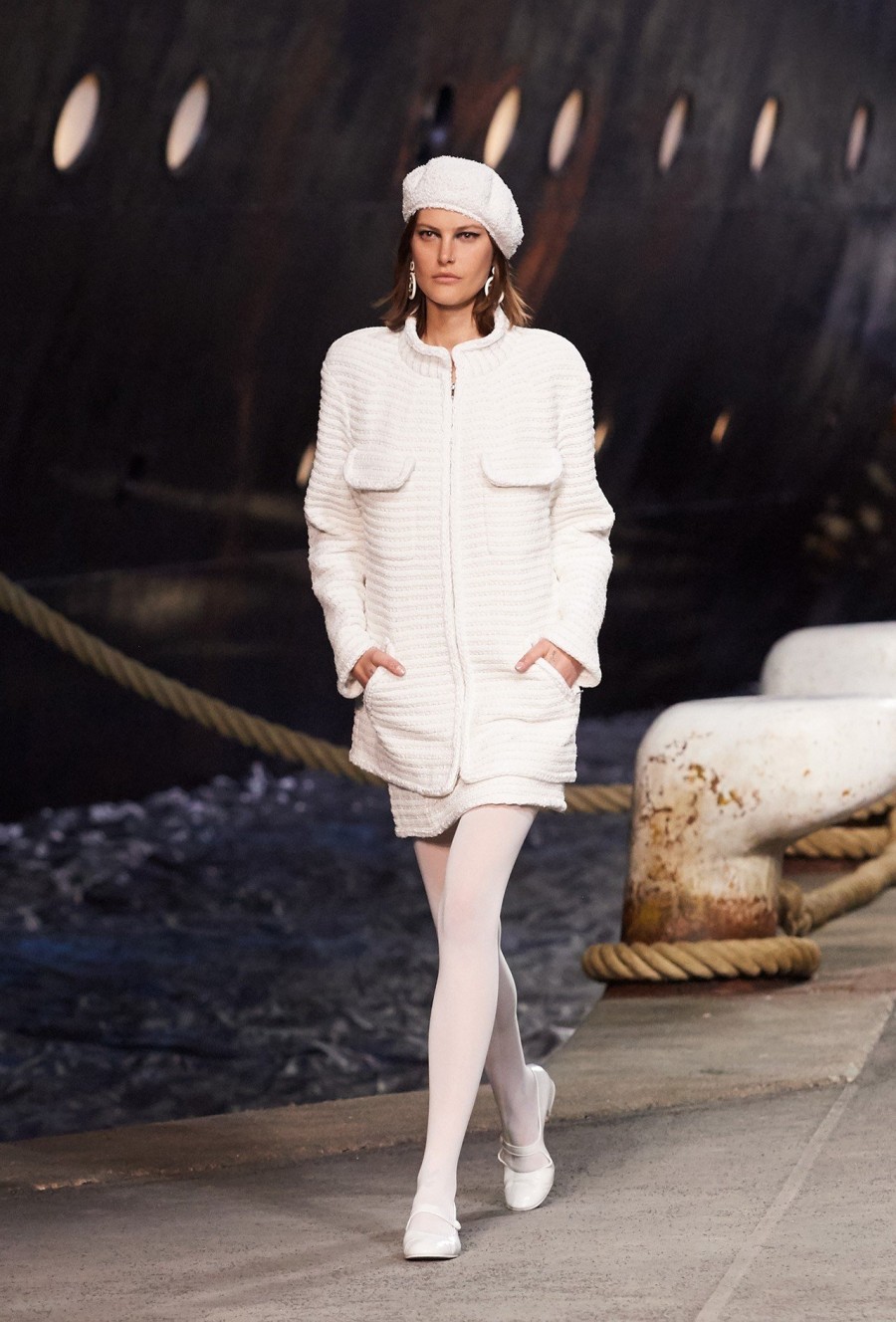 Γιατί λατρέψαμε το Cruise Fashion Show του οίκου Chanel- Φωτογραφία 21