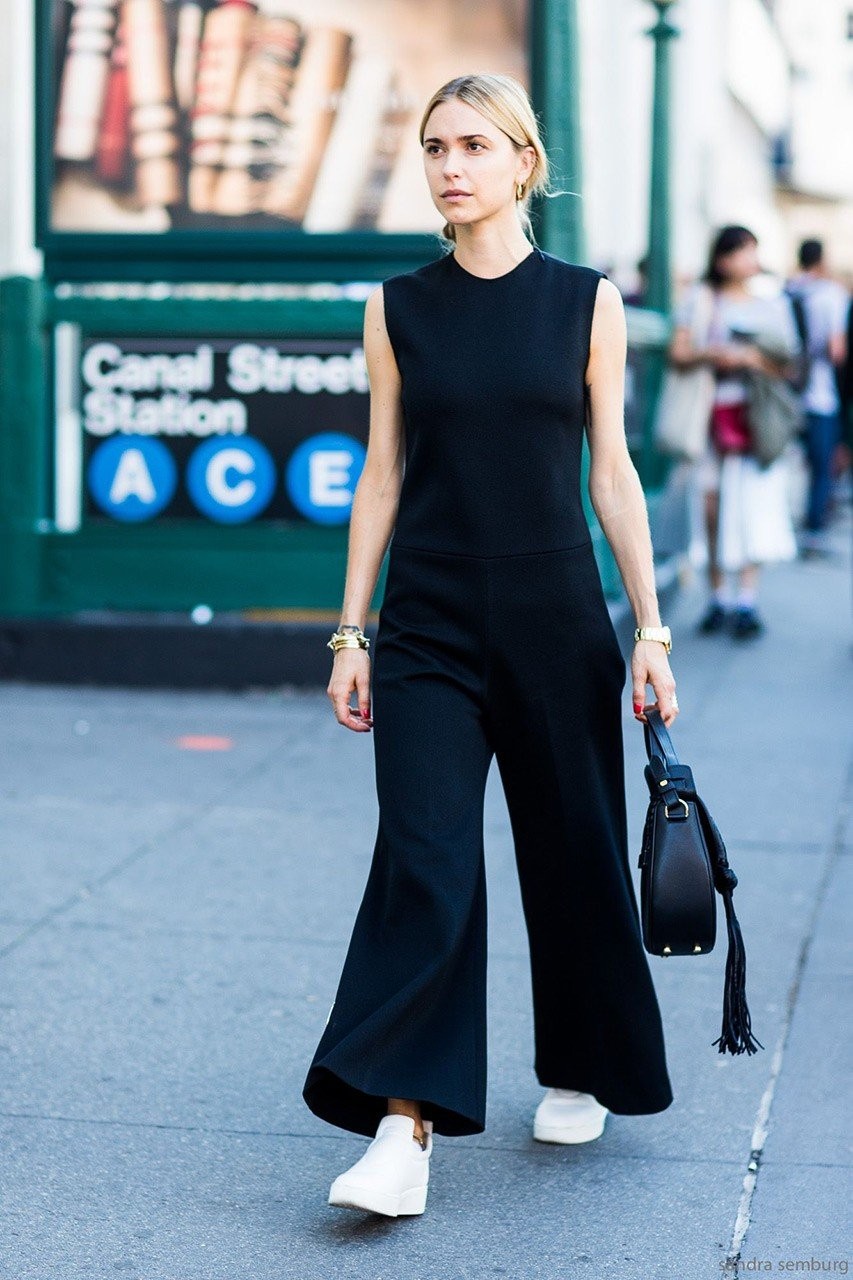 Τα office looks με αθλητικά που θέλουμε να αντιγράψουμε- Φωτογραφία 29