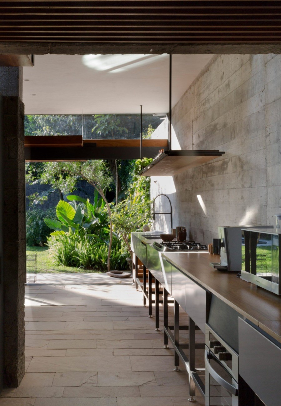 Το Αlbino Οrtega house στο Μεξικό ενσωματώνεται στο φυσικό περιβάλλον - Φωτογραφία 7