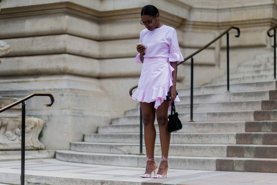 Ιδέες για να φορέσετε τη μίνι φούστα όπως τα fashion icons- Φωτογραφία 5