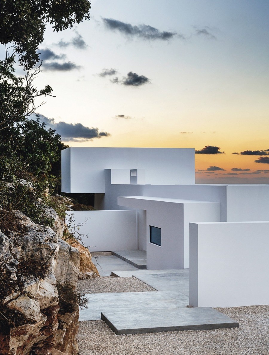 Μια κατοικία στο Ιόνιο που κυριολεκτικά κόβει την ανάσα - Φωτογραφία 5