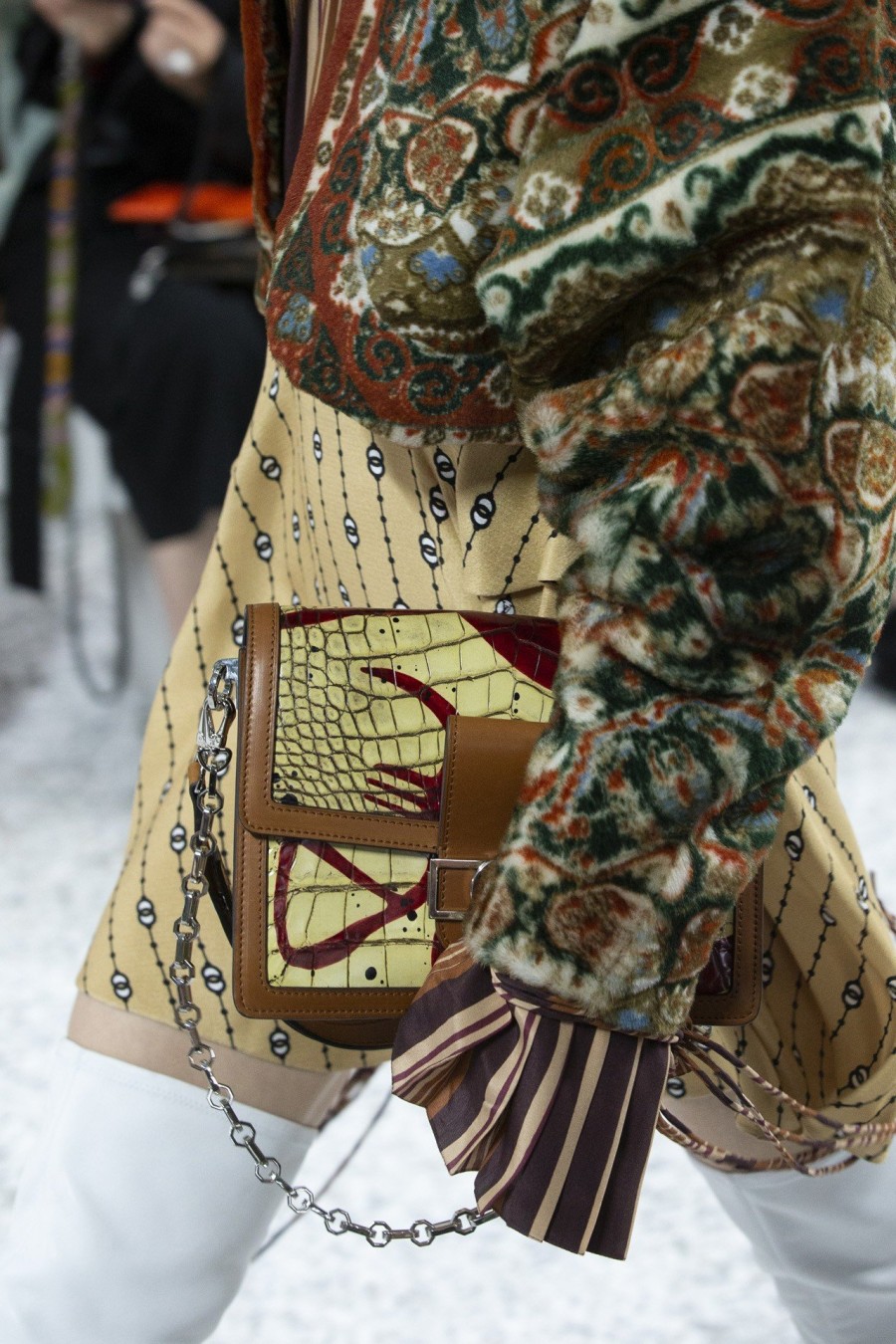 Η μόδα συνάντησε την τέχνη στο Louis Vuitton Cruise 2019 fashion show- Φωτογραφία 13