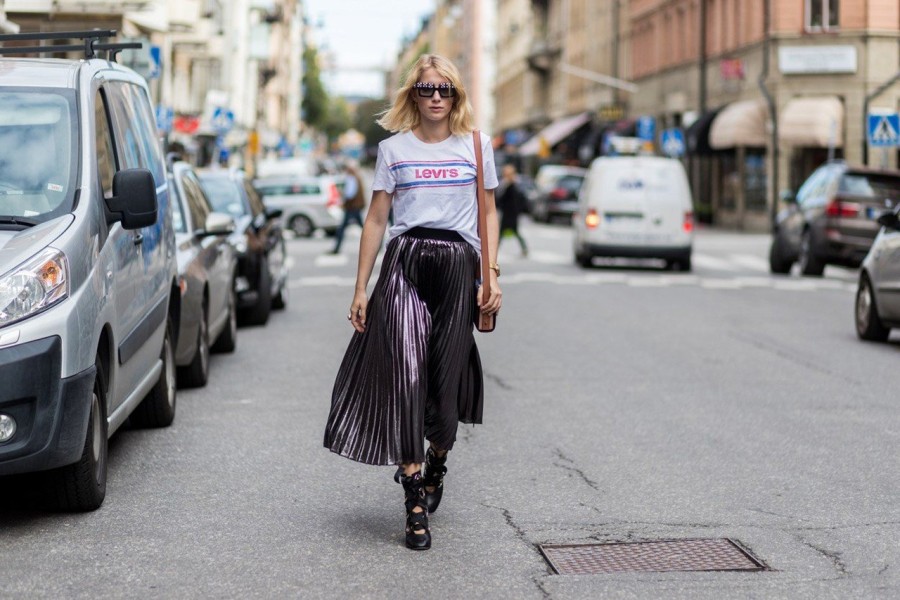 Logo trend: εκφραστείτε μέσα από τα πιο stylish t-shirts- Φωτογραφία 3