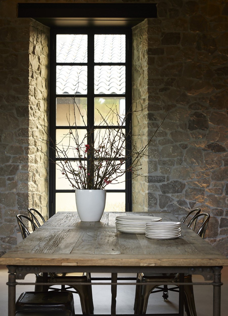 Μια κατοικία στη Βαρυμπόμπη που ξεπερνά κάθε προσδοκία- Φωτογραφία 9