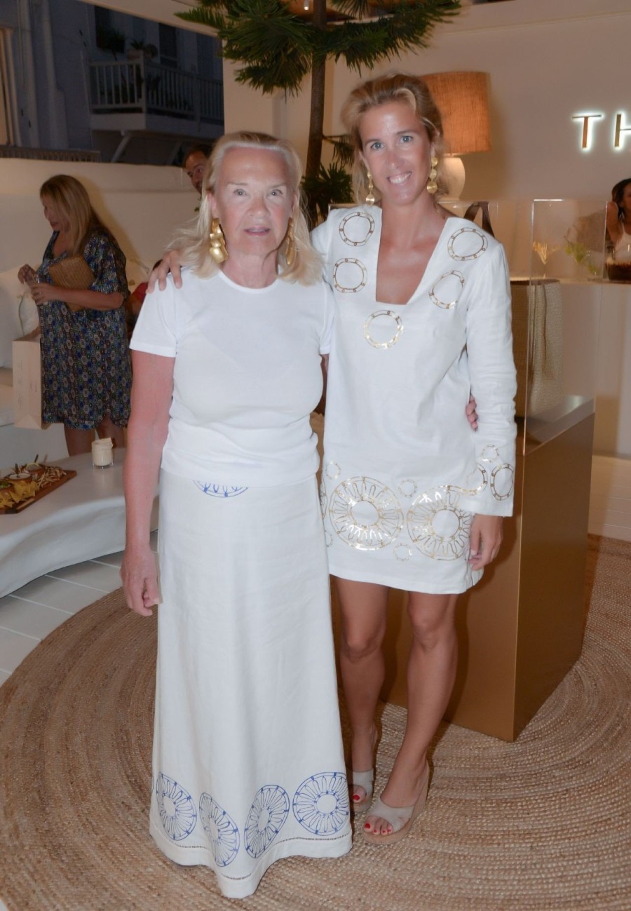 Λαμπερό opening για την boutique Themis•Z στη Μύκονο- Φωτογραφία 20