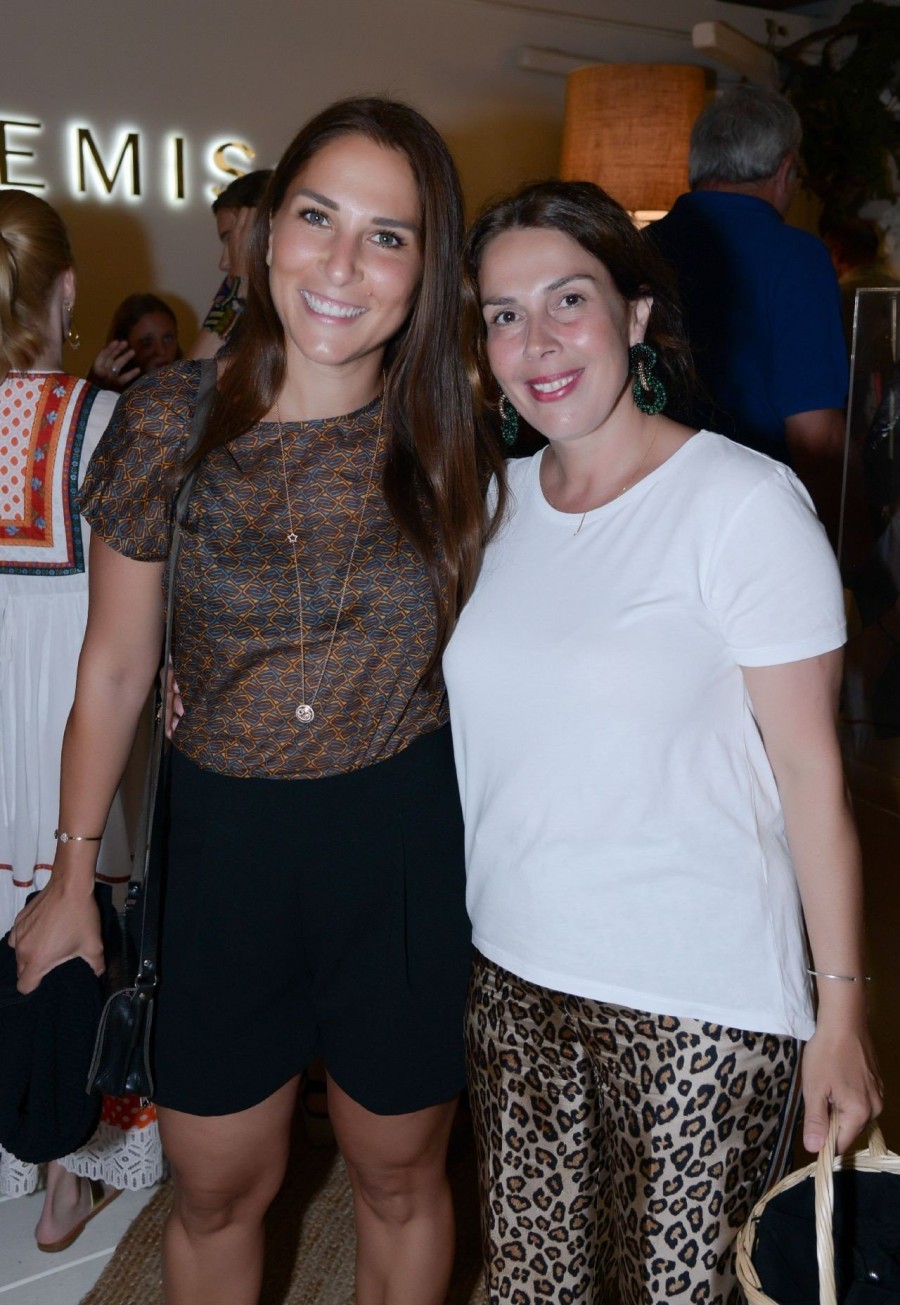 Λαμπερό opening για την boutique Themis•Z στη Μύκονο- Φωτογραφία 26