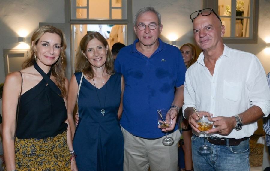 Λαμπερό opening για την boutique Themis•Z στη Μύκονο- Φωτογραφία 13