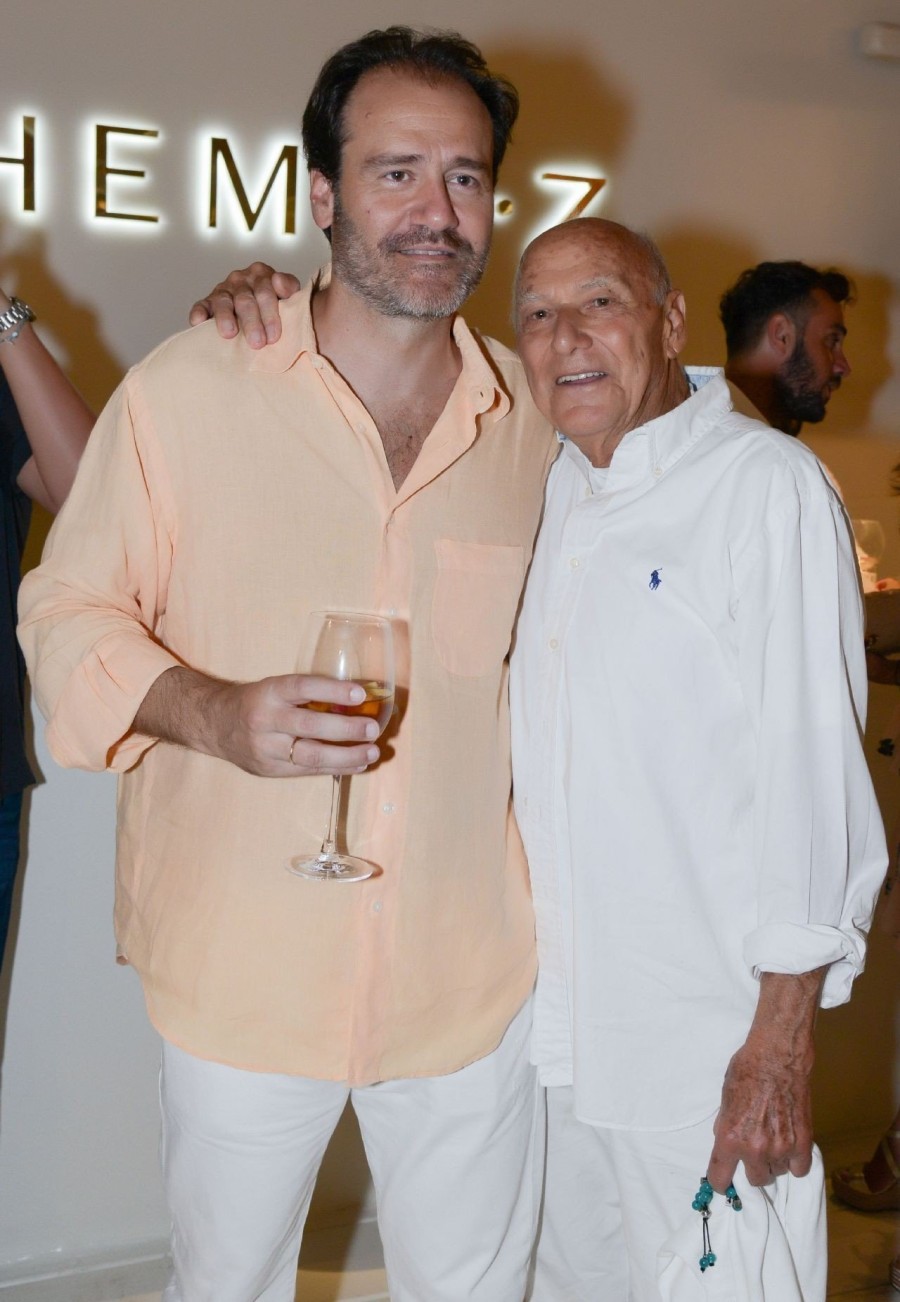 Λαμπερό opening για την boutique Themis•Z στη Μύκονο- Φωτογραφία 6