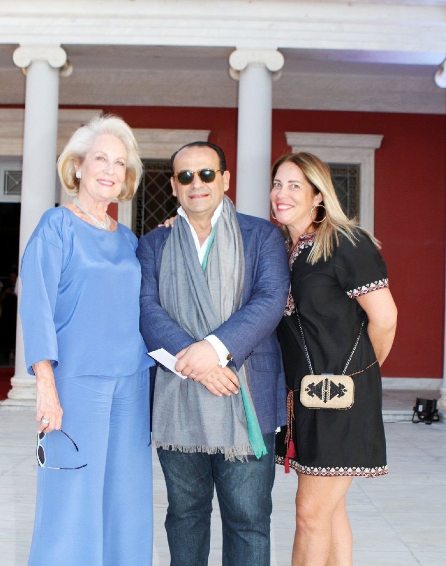 Δείτε πρώτοι πλούσιο φωτογραφικό υλικό από το show του Βασίλη Ζούλια - Φωτογραφία 24