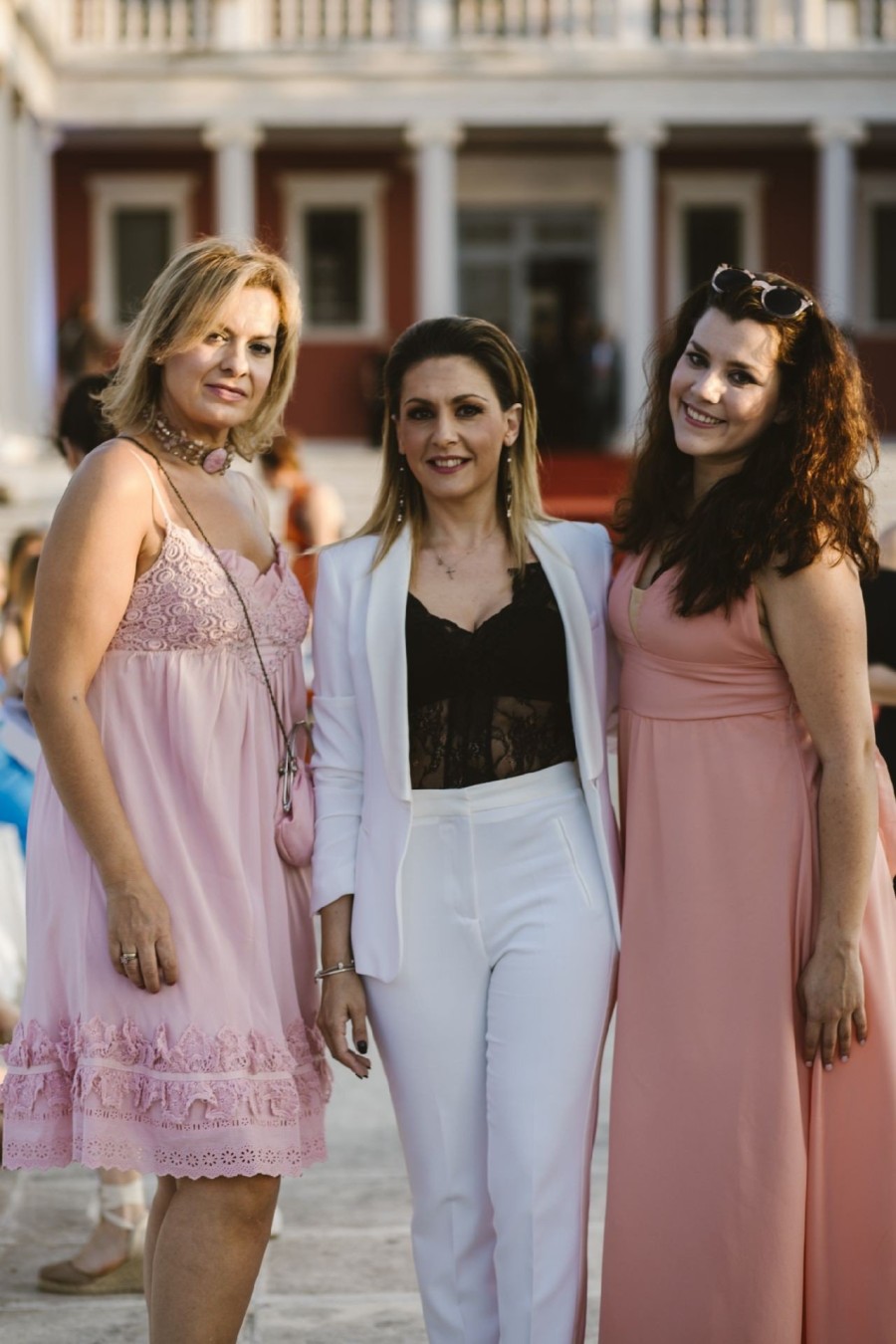 Δείτε πρώτοι πλούσιο φωτογραφικό υλικό από το show του Βασίλη Ζούλια - Φωτογραφία 14