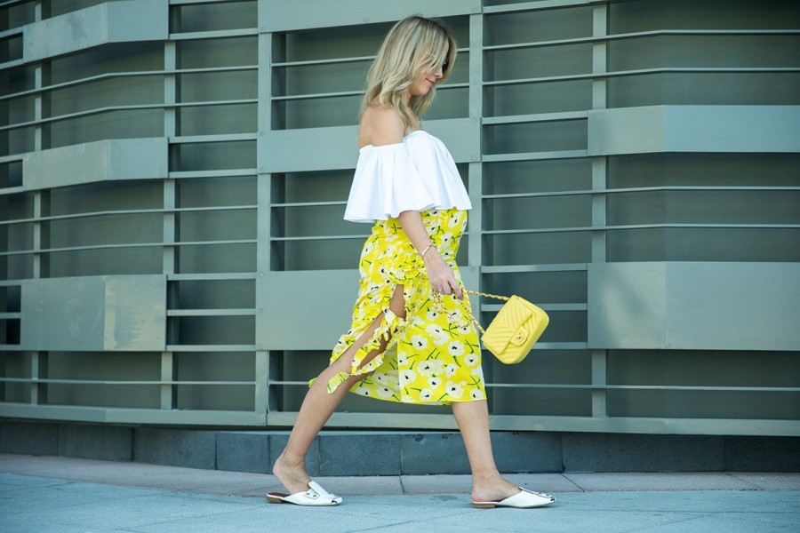 Τα πιο στιλάτα καλοκαιρινά looks για τις μέλλουσες μητέρες - Φωτογραφία 3