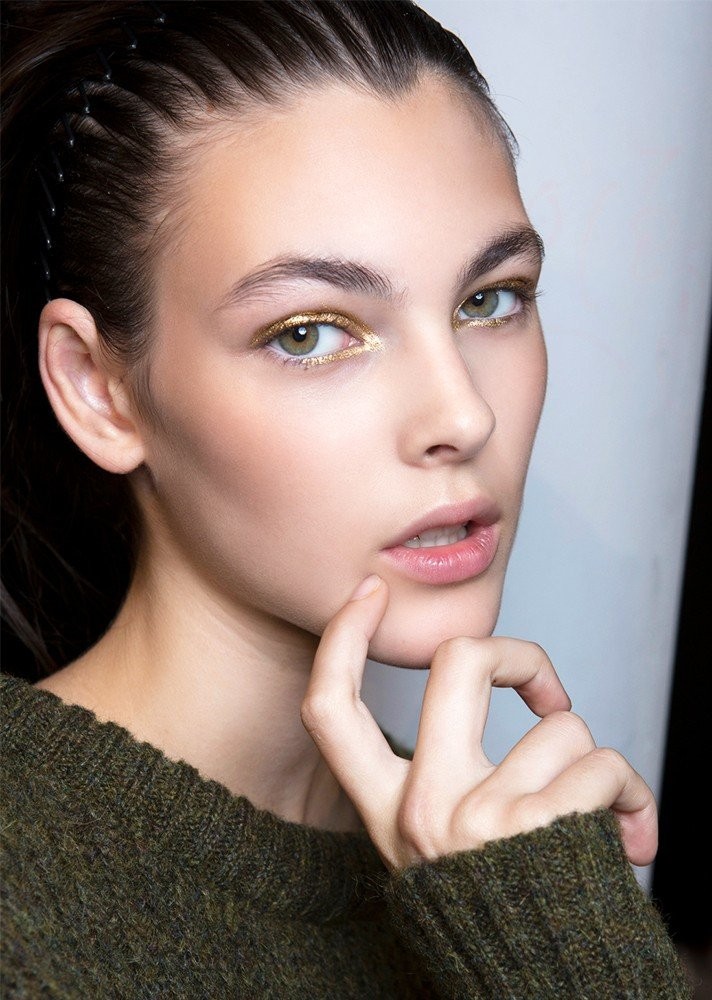 Αστραφτερό Χρυσό