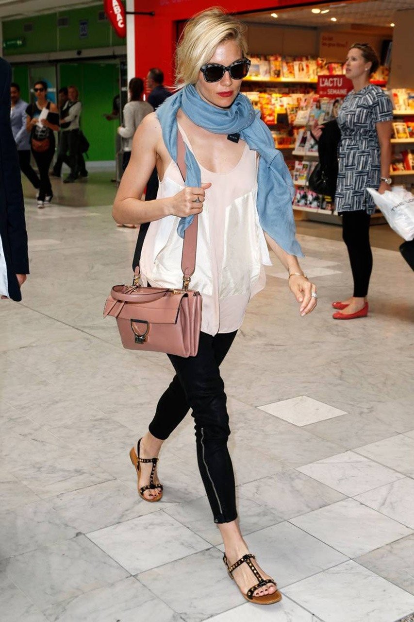 Ιδέες για στιλάτα και έξυπνα airport looks- Φωτογραφία 15