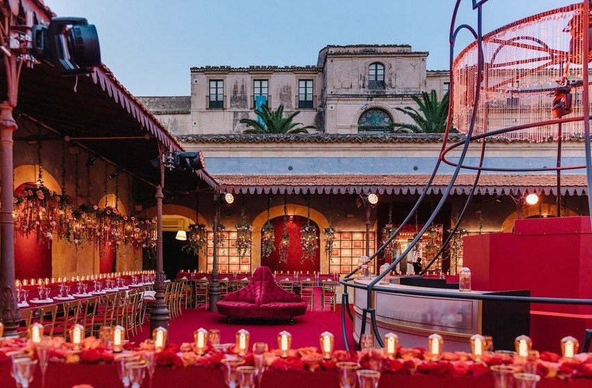 H φαντασμαγορική τελετή και η διακόσμηση από τον γάμο της Ferragni- Φωτογραφία 4