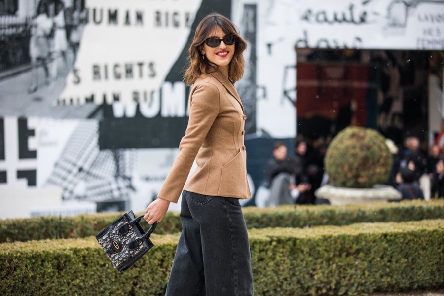 The Blazer: το τέλειο πανωφόρι για τις πρώτες φθινοπωρινές μέρες- Φωτογραφία 7